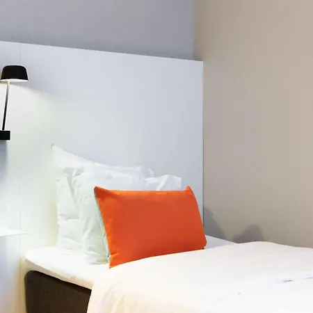Hotel Scandic Helsinki Aviapolis 4*