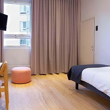 Ξενοδοχείο Scandic Helsinki Aviapolis 4*
