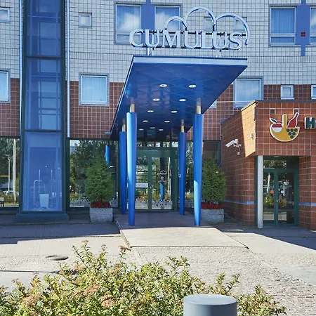 Scandic Helsinki Aviapolis Вантаа
