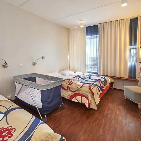 Scandic Helsinki Aviapolis 4*