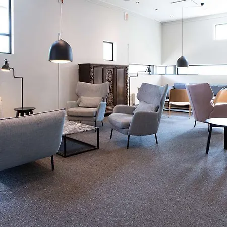 Scandic Helsinki Aviapolis 4*