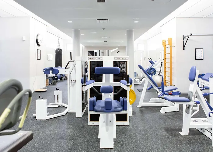 Scandic Helsinki Aviapolis 4*